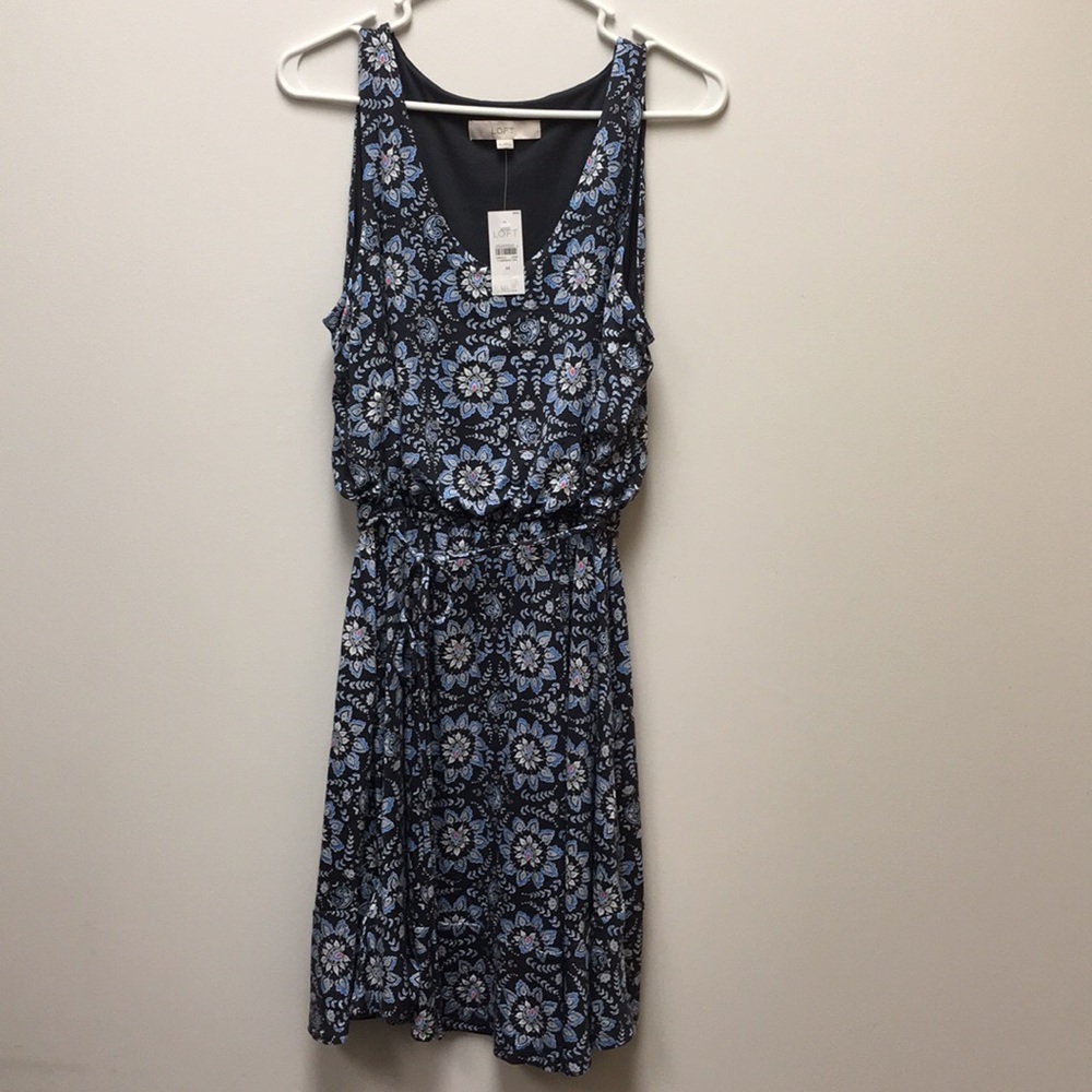 Ann Taylor loft dress-size med